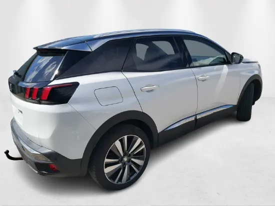 Показать детали для Peugeot - 3008, 1.2 e-THP Benzin, Изображение Peugeot - 3008, 1.2 e-THP Benzin,
