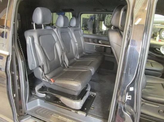 Picture of Mercedes-Benz V200