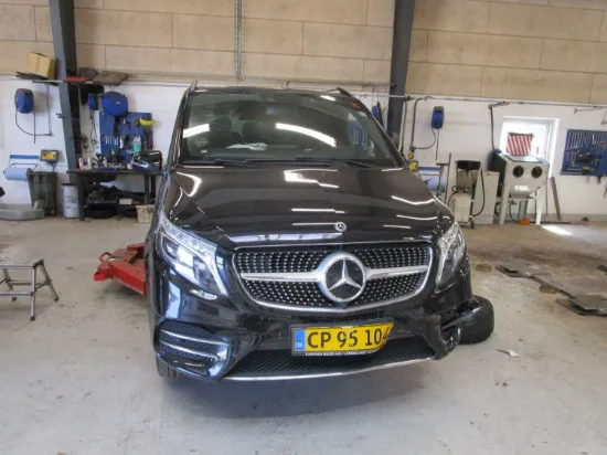 Picture of Mercedes-Benz V200