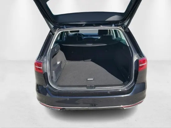 Picture of Volkswagen - Passat Highline 4Motion DSG7 Aut., 2.0 TDI