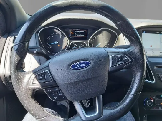 Изображение Ford - Focus ST-line, 1.0 Benzin,