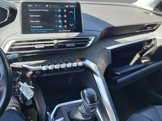 Изображение Peugeot - 5008 Allure PureTech, 1.2 Benzin, 