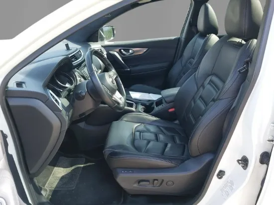 Изображение Nissan - Qashqai Tekna Plus DIG-T, 1.2 Benzin