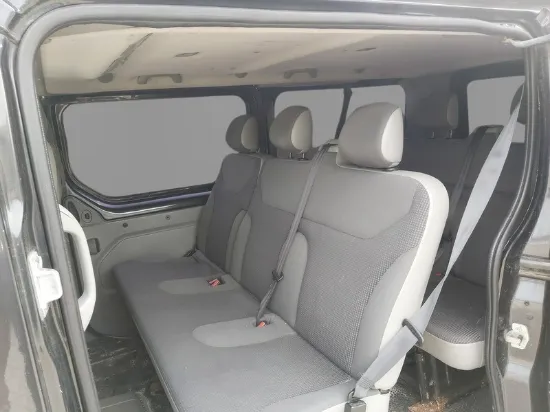 Изображение Opel - Vivaro Combi, 2.5 CDTI Diesel