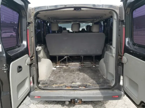 Изображение Opel - Vivaro Combi, 2.5 CDTI Diesel
