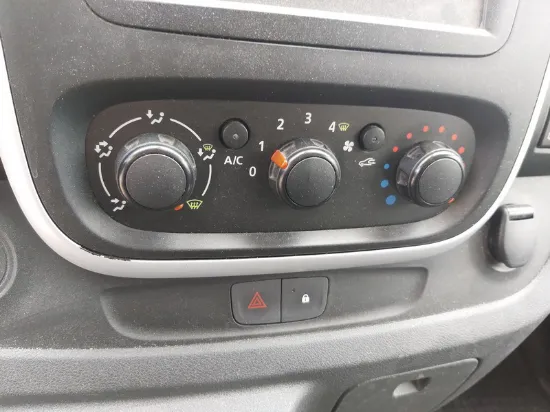 Изображение Renault - Trafic Energy 120, 1.6 Diesel