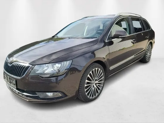 Изображение Skoda - Superb Combi Aut., 2.0 TDI 140 Diesel
