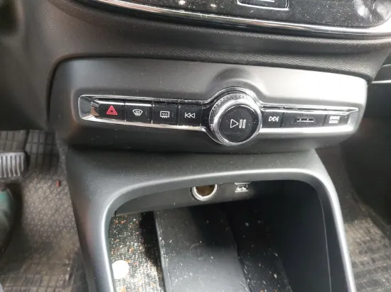 Picture of Volvo - XC40 Momentum D3 Aut., 2.0 Diesel,