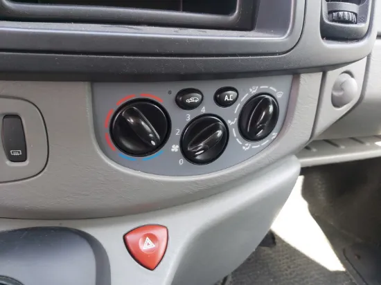 Picture of Opel - Vivaro Aut., 2.0 CDTi Diesel