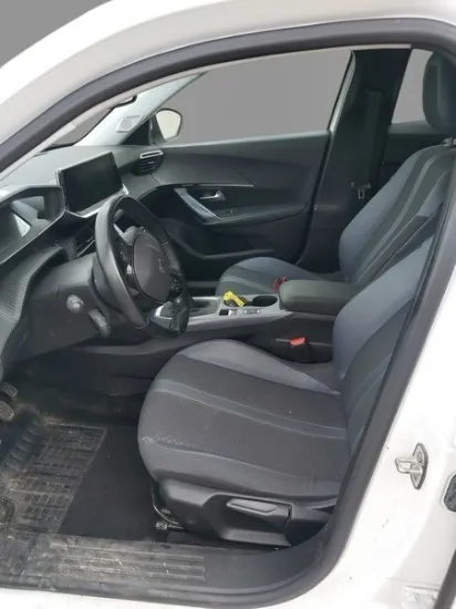 Picture of Peugeot - 2008 PureTech, 1.2 Benzin