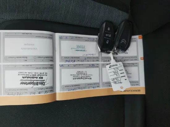 Изображение Citroën - Grand C4 Picasso, 1.2 Puretech Benzin