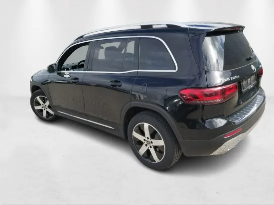 Picture of Mercedes - GLB 220d , 2.0 Diesel