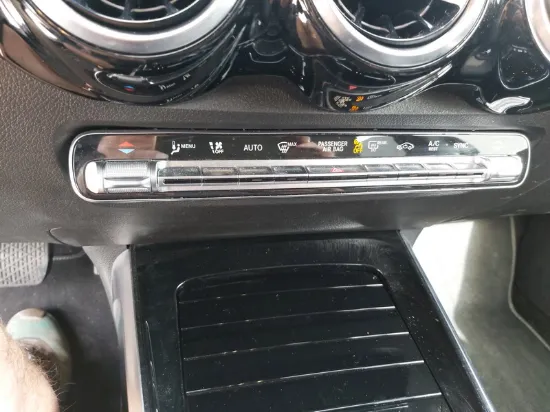 Picture of Mercedes - GLB 220d , 2.0 Diesel