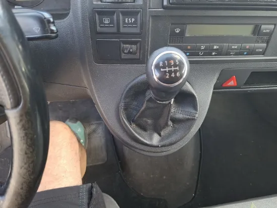 Picture of Volkswagen - Caravelle, 2,5 TDI Diesel