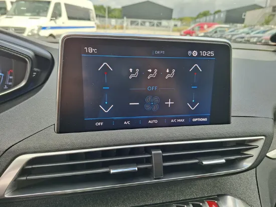 Изображение Peugeot - 3008 Allure 130 Benzin