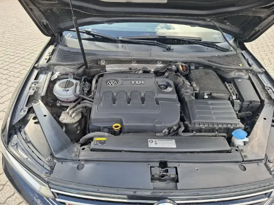 Изображение Volkswagen - Passat Variant, Highline, 4Motion, 2,0 Diesel