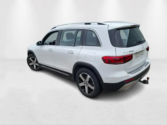 Picture of Mercedes - GLB 220d, 2.0 Diesel,