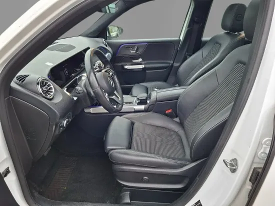 Picture of Mercedes - GLB 220d, 2.0 Diesel,