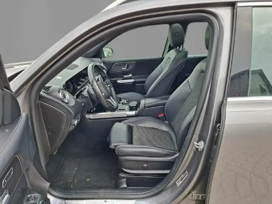 Picture of Mercedes - GLB 200d, 2.0 Diesel
