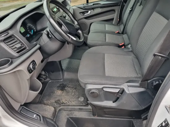 Изображение Ford Transit Custom 2.0 TDCI 280S TRE VAN 105HP