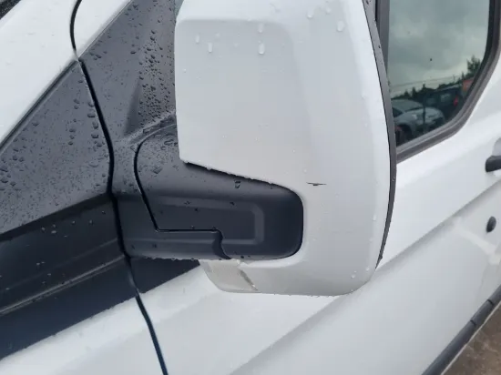 Изображение Ford Transit Custom 2.0 TDCI 280S TRE VAN 105HP