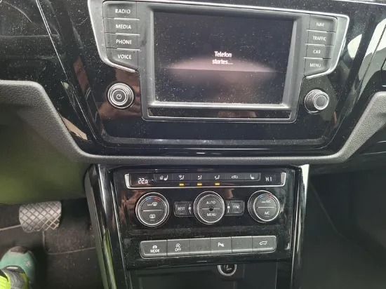 Picture of Volkswagen - Touran Highline DSG, 1.6 TDI Diesel,