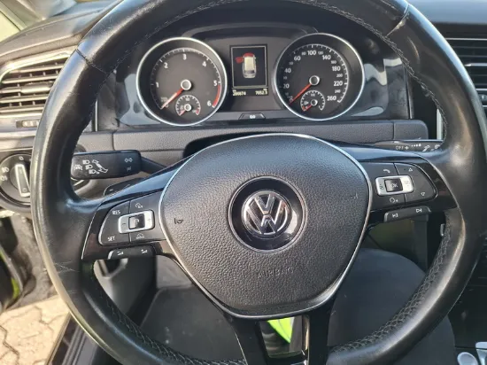 Picture of Volkswagen - Golf, 2.0 TDI DSG Diesel