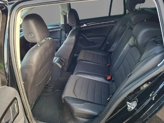 Picture of Volkswagen - Golf, 2.0 TDI DSG Diesel