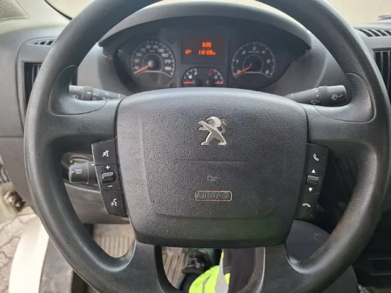 Picture of Peugeot - Boxer double cabine, 2.2 Diesel
