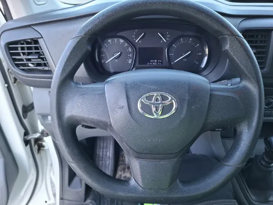 Изображение Toyota - Proace, 2.0 Diesel