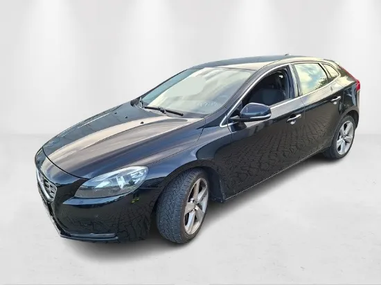 Изображение Volvo - V40 D4 Momentum, 2.0D Diesel
