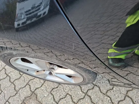 Изображение Volvo - V40 D4 Momentum, 2.0D Diesel