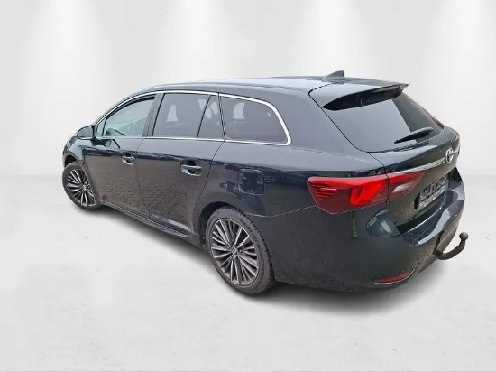 Изображение Toyota - Avensis Touring Sports, 2.0 Diesel