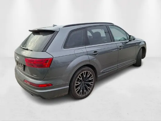 Picture of Audi - Q7 Quattro S-Line Tiptronic, 3.0 TDI 