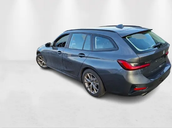 Picture of BMW - 330d Touring Steptronic Aut., 3.0 Diesel