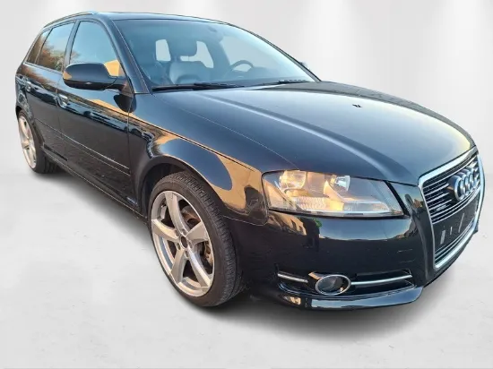 Изображение Audi - A3 Ambition Quattro S-Tron Aut., 2.0 TFSI Benzin