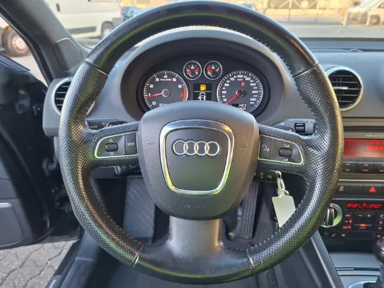 Изображение Audi - A3 Ambition Quattro S-Tron Aut., 2.0 TFSI Benzin