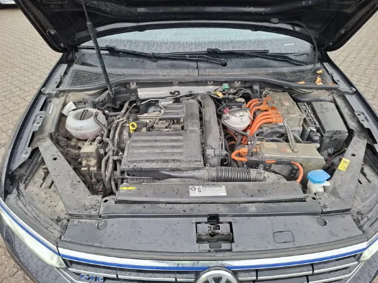 Изображение Volkswagen - Passat GTE, 1,4 GTE Benzin Plug-in hybrid