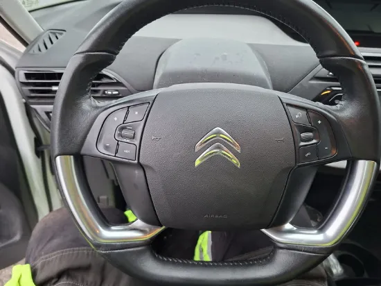 Изображение Citroën - C4 Spacetourer, 1.2 Puretech Benzin