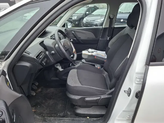 Изображение Citroën - C4 Spacetourer, 1.2 Puretech Benzin