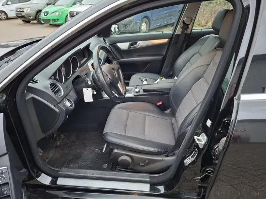 Picture of Mercedes - C-Class 180, 2.2 Diesel
