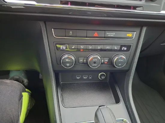 Изображение Seat - Ateca Style DSG, 1.4 TSI Benzin