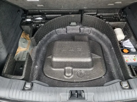 Изображение Ford  Kuga 2.5 Plug-in Hybrid (225 HK) SUV FWD CVT