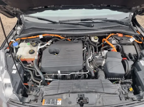 Изображение Ford  Kuga 2.5 Plug-in Hybrid (225 HK) SUV FWD CVT