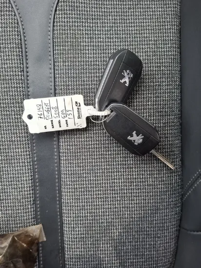 Picture of Peugeot - 5008 Allure EAT6, 1.6 BlueHDi Diesel,