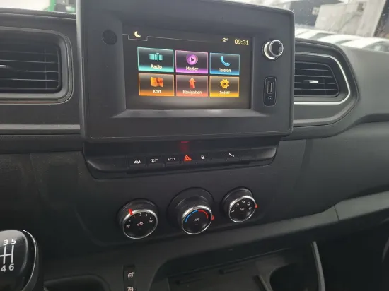 Picture of Renault - Master 180 T35, 2.3 dCi Diesel,