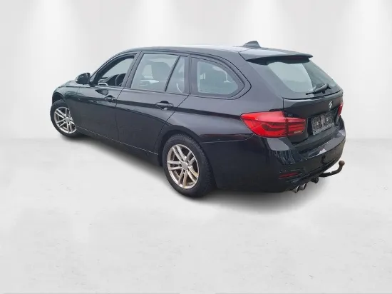 Изображение BMW - 320D Touring Steptronic Aut., 2.0 Diesel