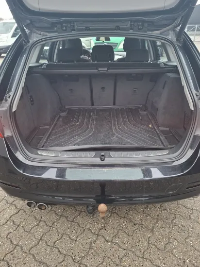 Изображение BMW - 320D Touring Steptronic Aut., 2.0 Diesel