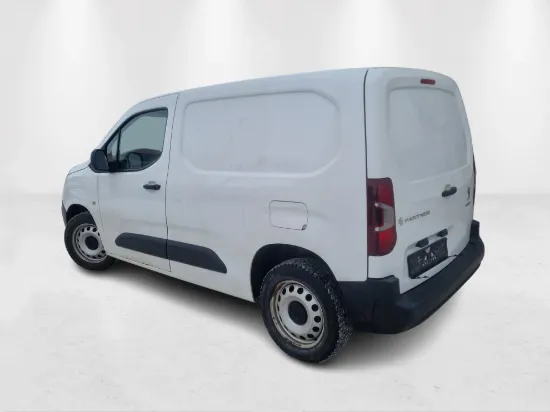 Picture of 1.5 BLUEHDI ACTIVE L 1 2.4T 75HP