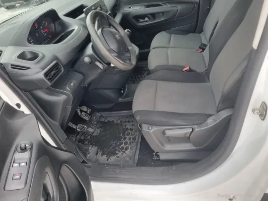 Picture of 1.5 BLUEHDI ACTIVE L 1 2.4T 75HP